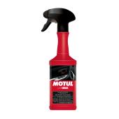 MOTUL CAR CARE PLASTICS CLEAN 0,5 л. Очиститель пластиковых поверхностей 